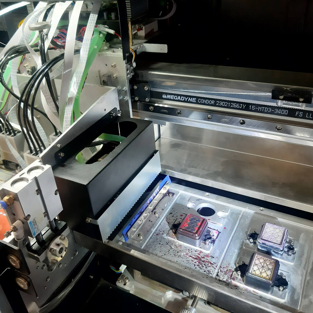 Printhead Printer Dtf Uv Dengan Sistem Pembersihan Otomatis.