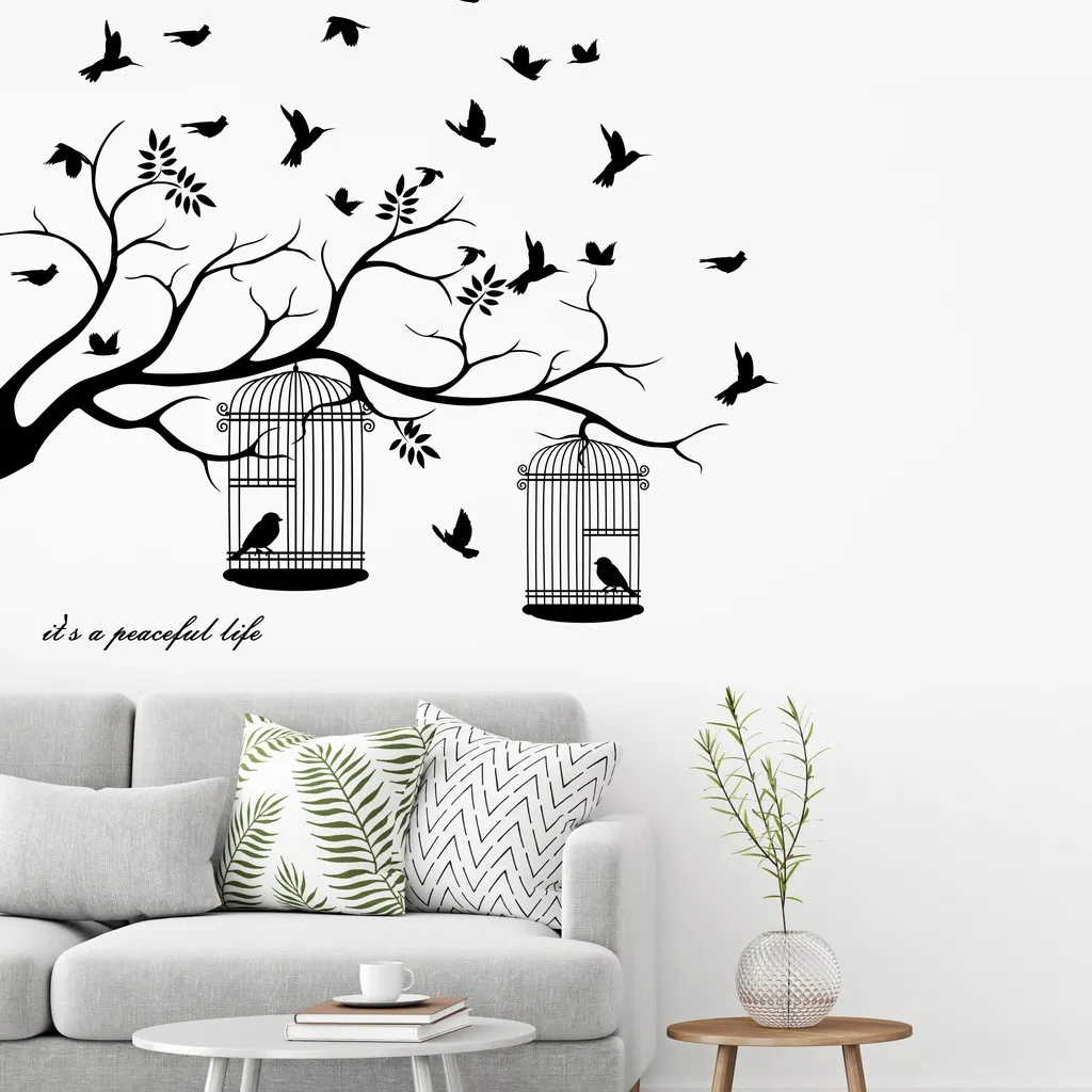 Wall Decal Bertema Pohon Dan Burung Sebagai Dekorasi Interior Rumah Menambah Suasana Damai.