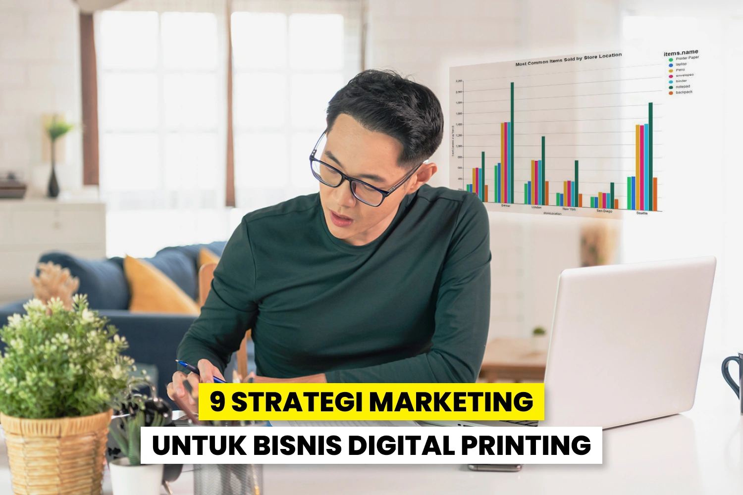 Seorang Pemilik Bisnis Sedang Menjalankan Bisnis Digital Marketing.