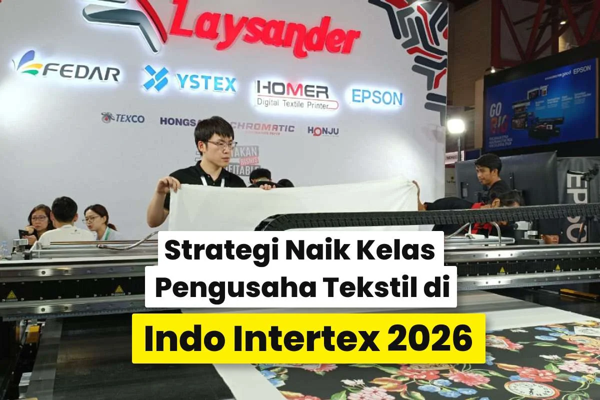 Suasana Booth Laysander Di Indo Intertex 2026 Dengan Mesin Digital Printing Tekstil Dan Pengunjung Melihat Proses Cetak Kain